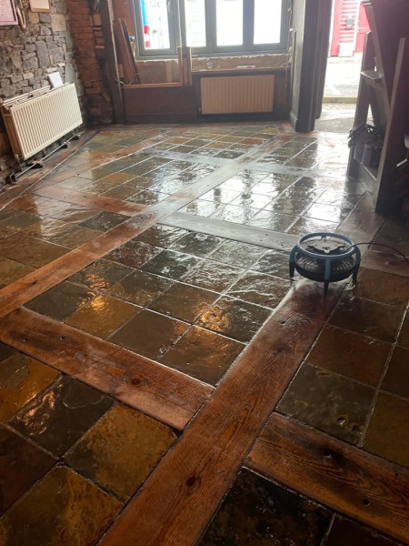 After Natural Slate Floor cleaning  by professional cleaning contractors Advanced Cleaning Experts, ACE Cleaners, Cavan & Fermanagh, Ireland